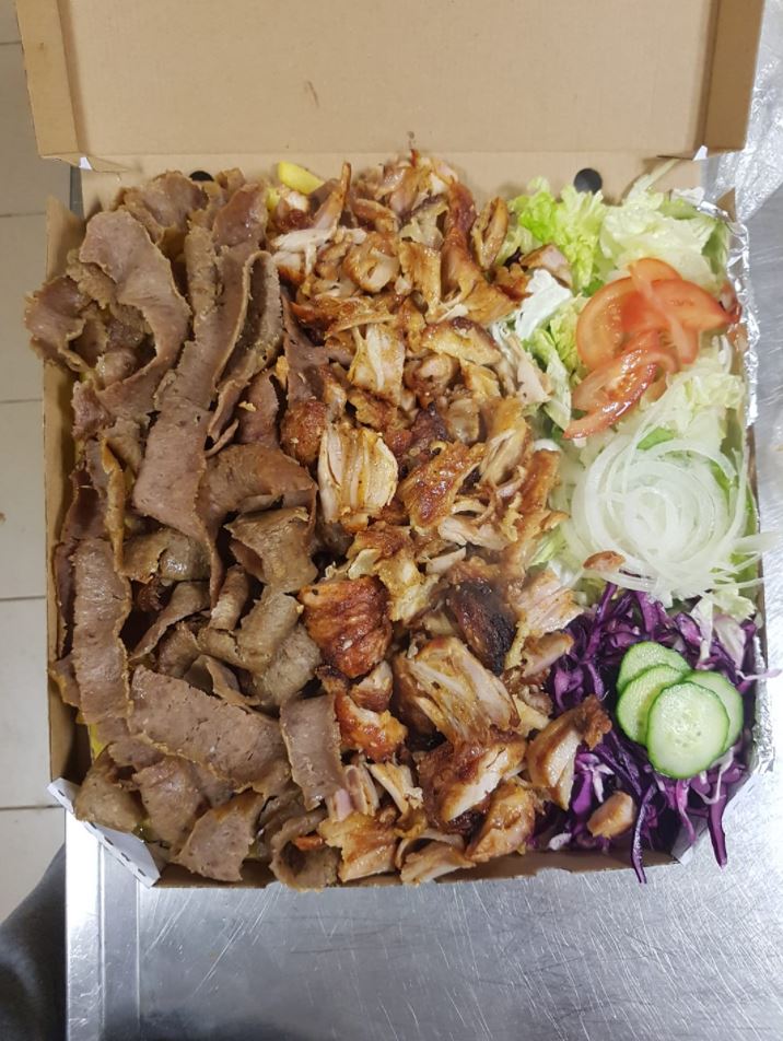 IJJ Pizza & Kebab House Hraň