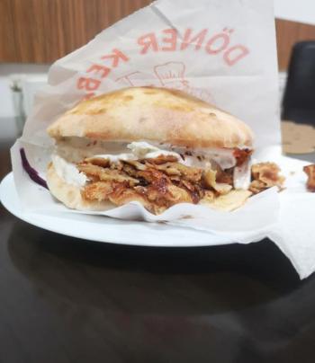 Kebab & Pizza House Senica<
